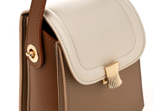 Vince Camuto Bolso Bandolera Lagoon - Tan, Mink, Cream Vince Camuto Bolso Bandolera Lagoon - Tan, Mink, Cream